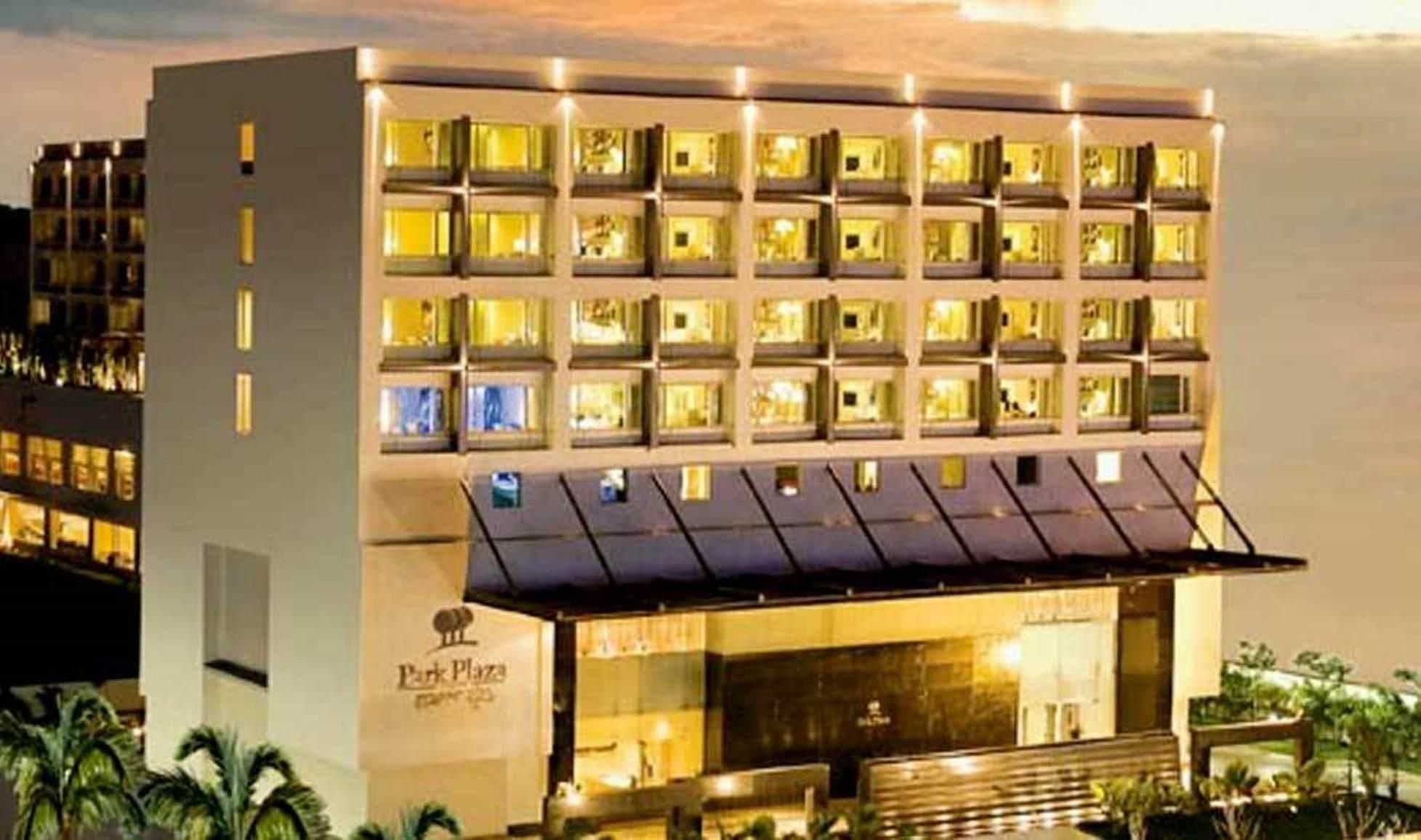เรดิสัน บลู เบงกาลูรู เอาเตอร์ ริง โร้ด Hotel บังกาลอร์ ภายนอก รูปภาพ