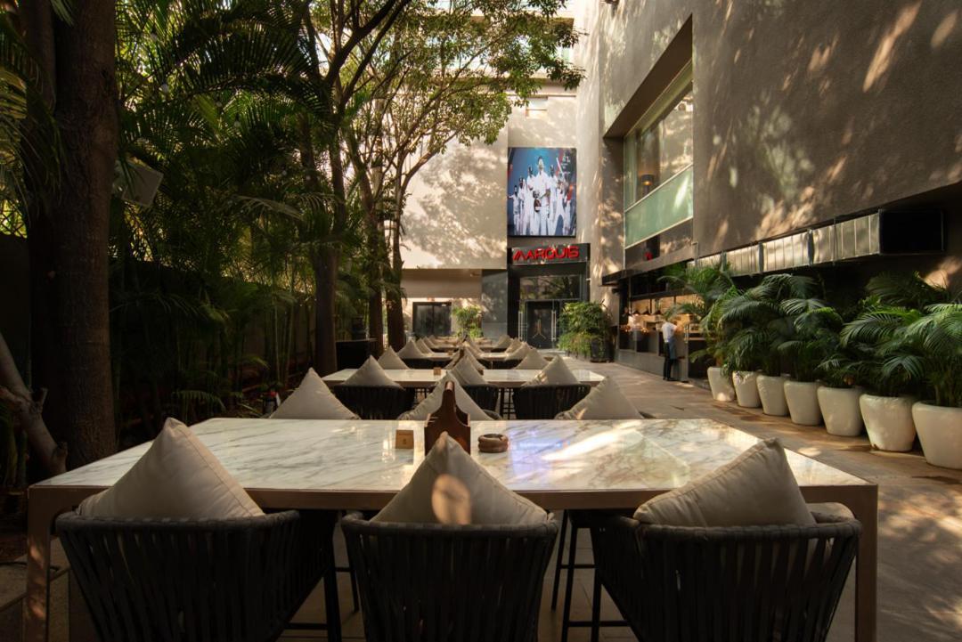 เรดิสัน บลู เบงกาลูรู เอาเตอร์ ริง โร้ด Hotel บังกาลอร์ ภายนอก รูปภาพ