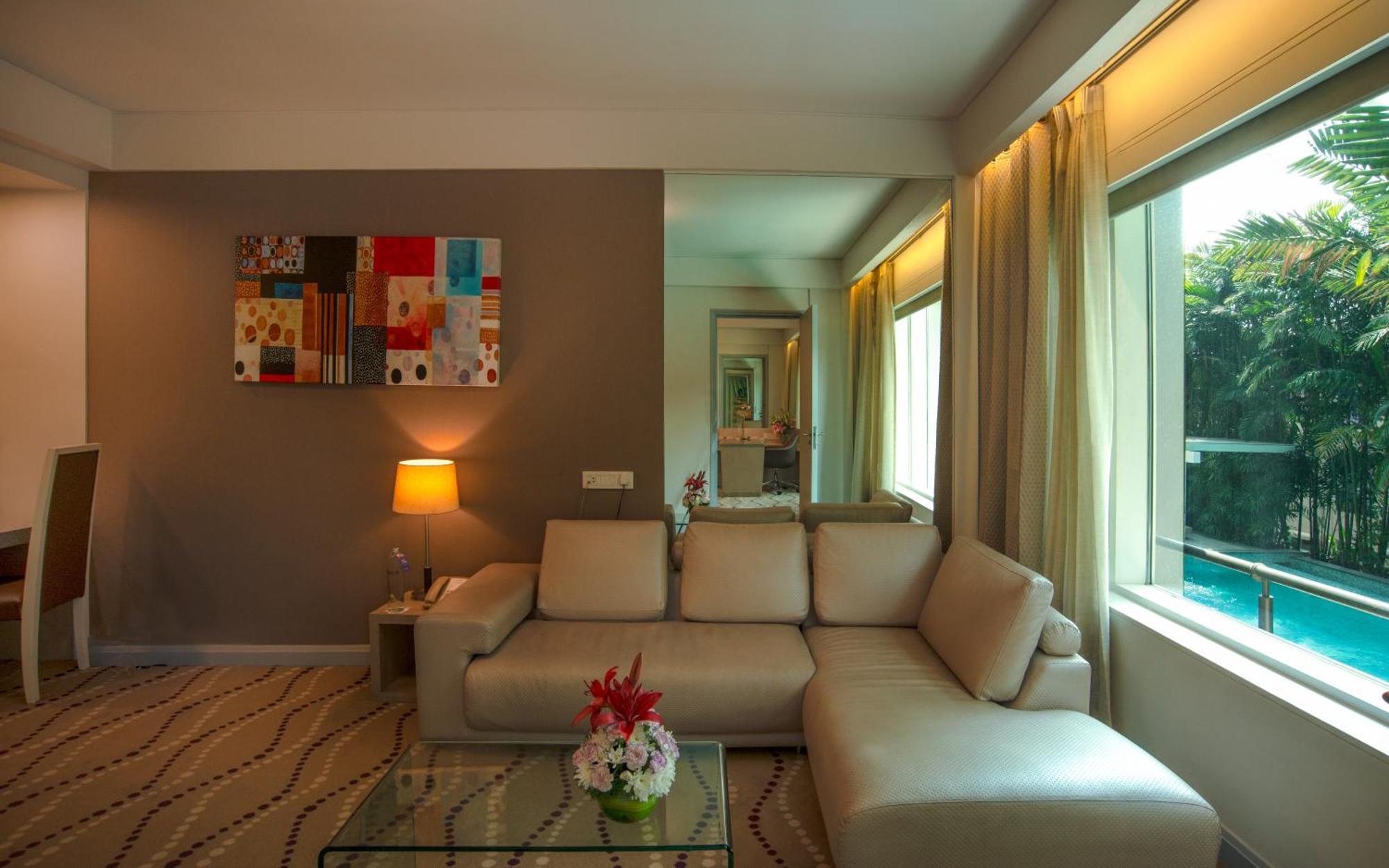 เรดิสัน บลู เบงกาลูรู เอาเตอร์ ริง โร้ด Hotel บังกาลอร์ ภายนอก รูปภาพ