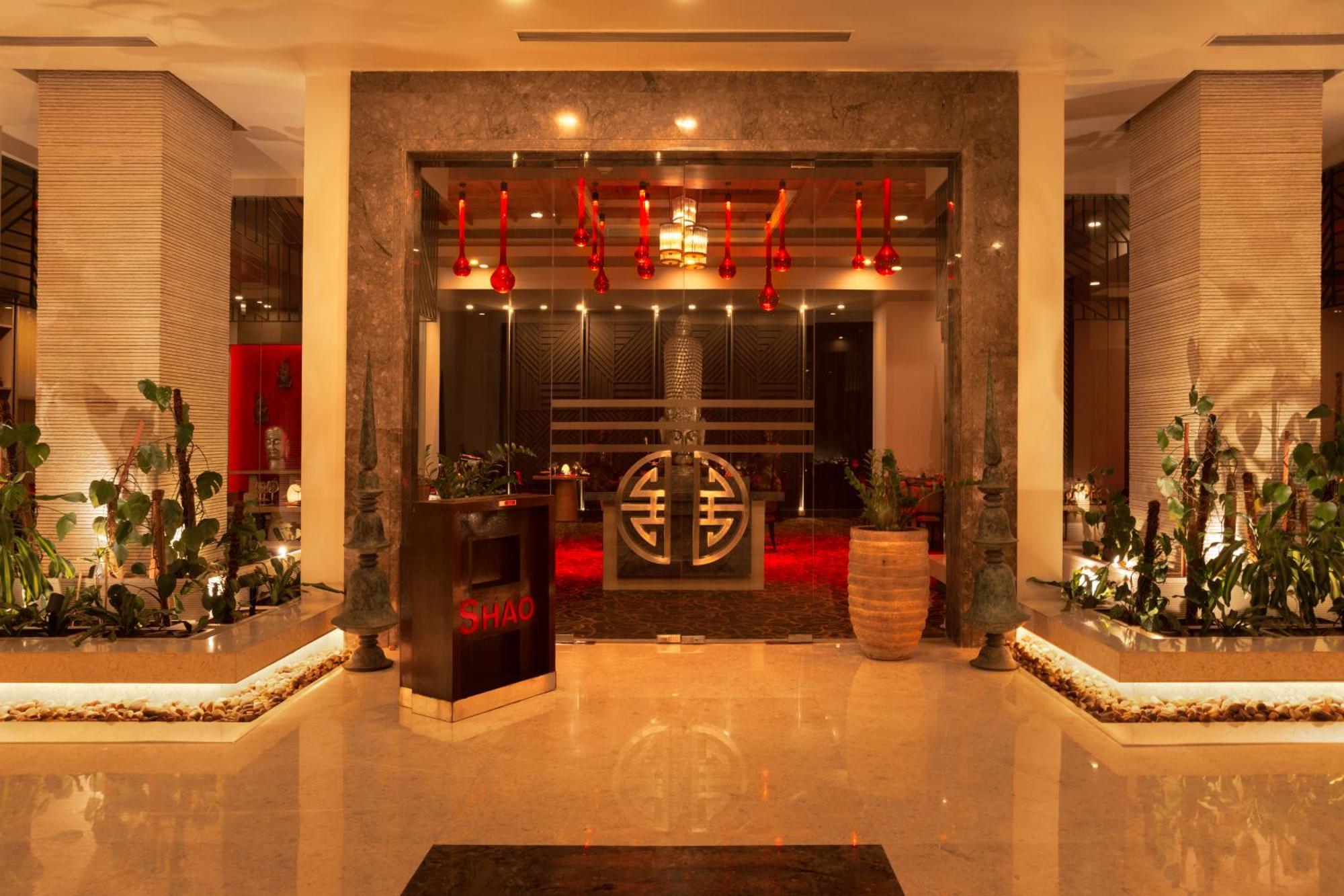 เรดิสัน บลู เบงกาลูรู เอาเตอร์ ริง โร้ด Hotel บังกาลอร์ ภายนอก รูปภาพ