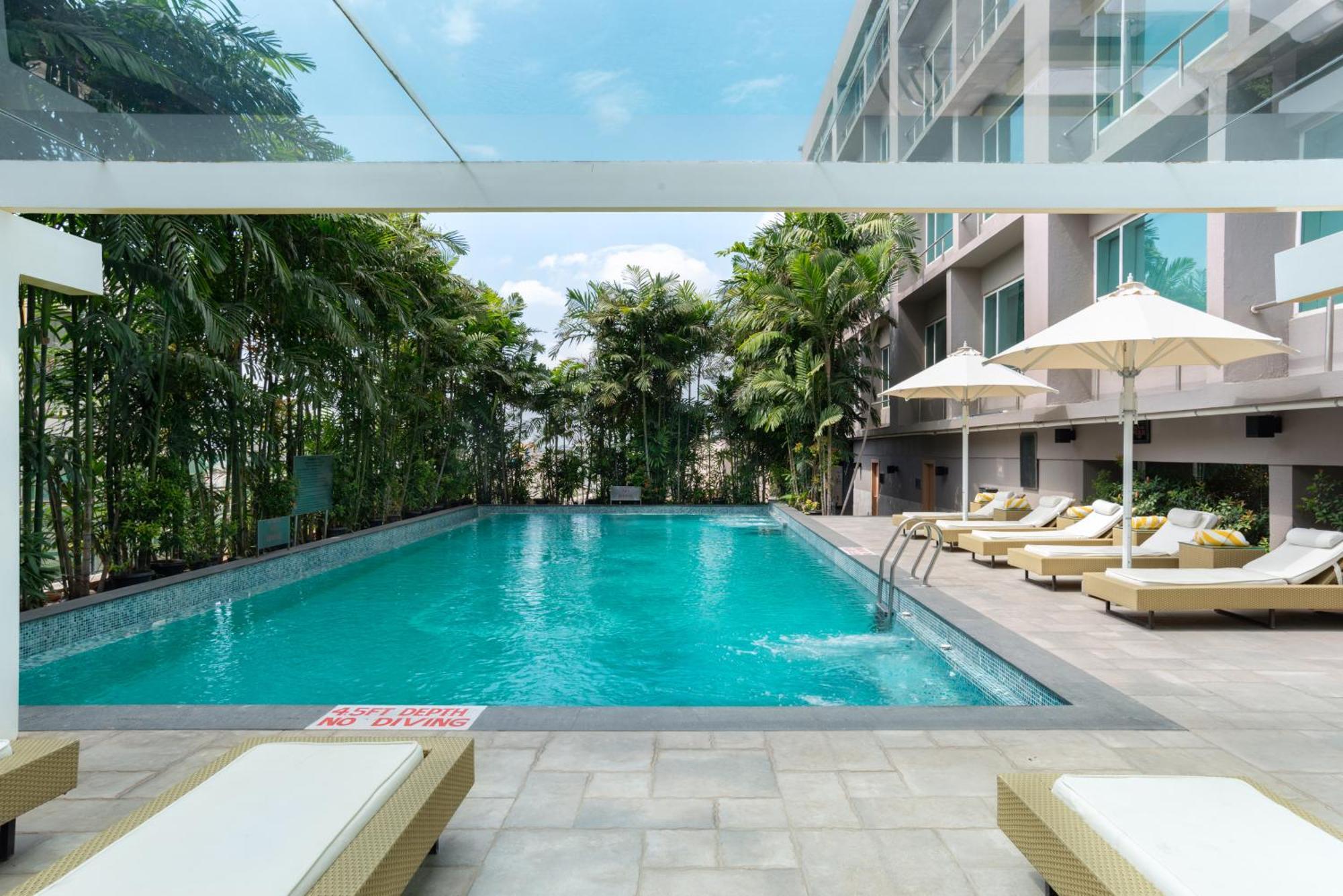 เรดิสัน บลู เบงกาลูรู เอาเตอร์ ริง โร้ด Hotel บังกาลอร์ ภายนอก รูปภาพ
