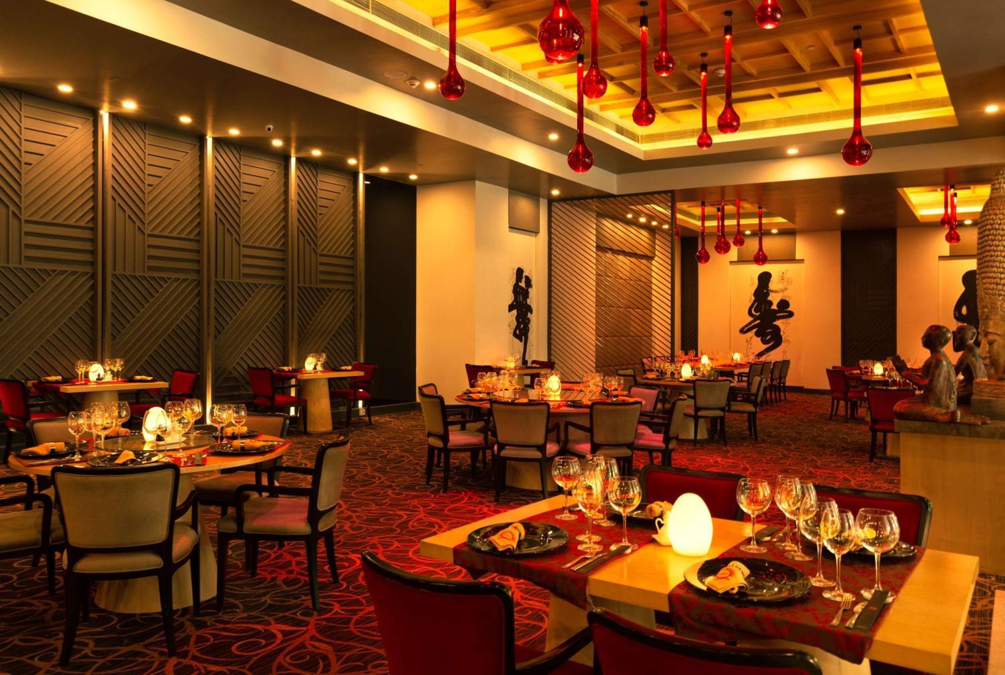 เรดิสัน บลู เบงกาลูรู เอาเตอร์ ริง โร้ด Hotel บังกาลอร์ ภายนอก รูปภาพ