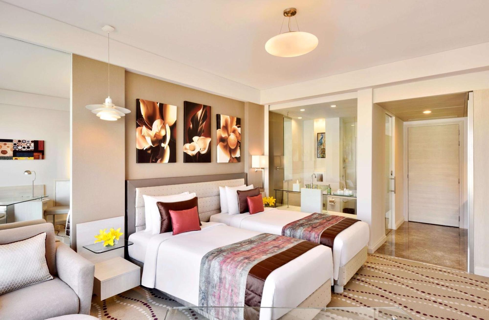 เรดิสัน บลู เบงกาลูรู เอาเตอร์ ริง โร้ด Hotel บังกาลอร์ ภายนอก รูปภาพ