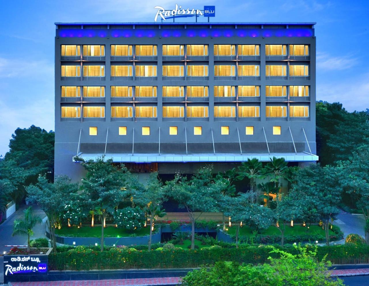 เรดิสัน บลู เบงกาลูรู เอาเตอร์ ริง โร้ด Hotel บังกาลอร์ ภายนอก รูปภาพ