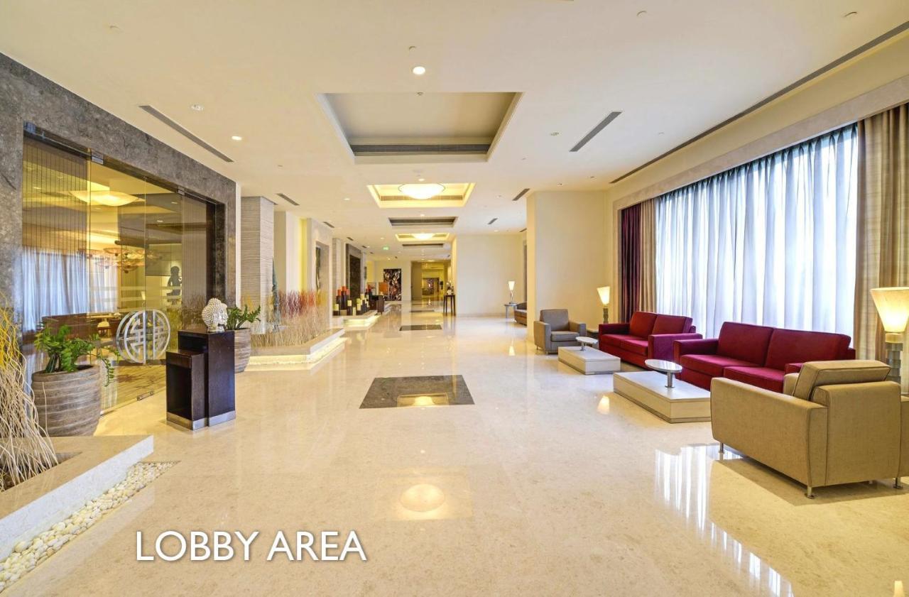 เรดิสัน บลู เบงกาลูรู เอาเตอร์ ริง โร้ด Hotel บังกาลอร์ ภายนอก รูปภาพ